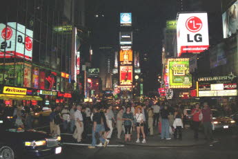 USA1999F01_003